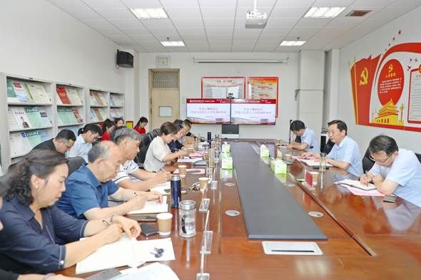 说明: C:\Users\Administrator\Desktop\2023.6.27 王耀献校长调研马院照片\2023.6.27 王耀献校长调研马院照片\6H6A8849_副本_副本.jpg 说明: C:\Users\Administrator\Desktop\2023.6.27 王耀献校长调研马院照片\2023.6.27 王耀献校长调研马院照片\6H6A8849_副本_副本.jpg