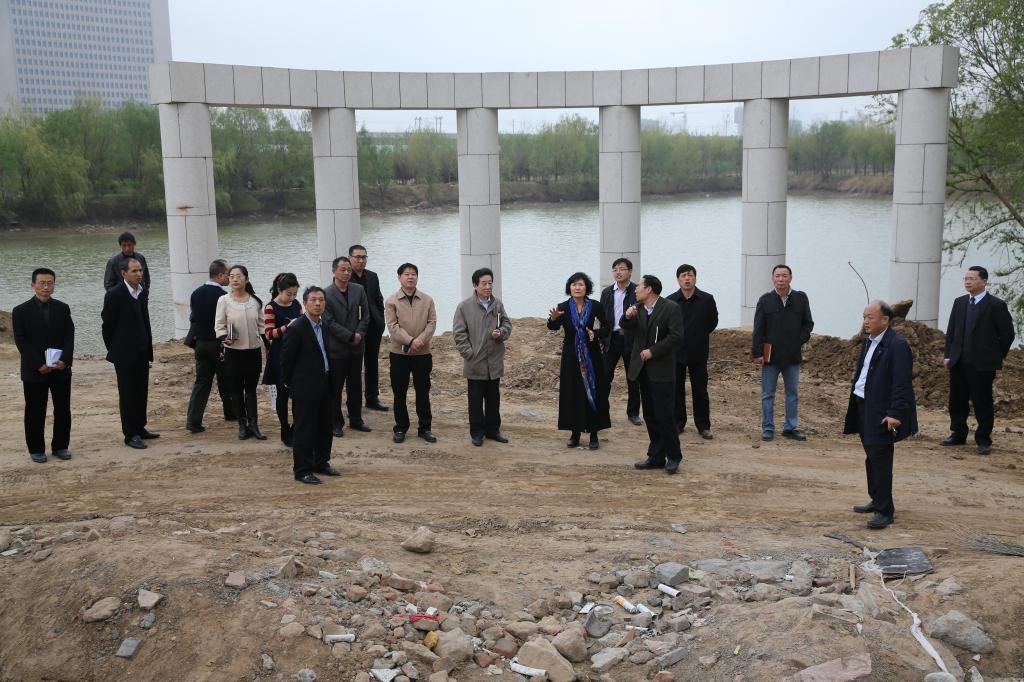 天一湖畔开放式剧场