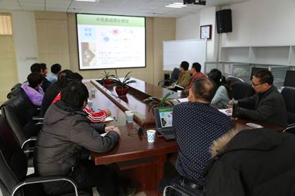 说明: C:\Users\Administrator\Desktop\王永华讲座\王永华讲座\G06A2931.JPG